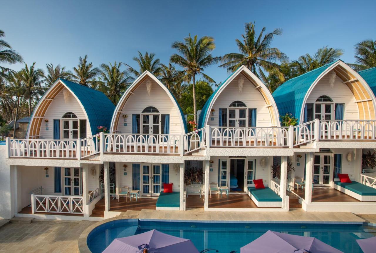 Santorini Beach Resort Gili Trawangan Exterior foto