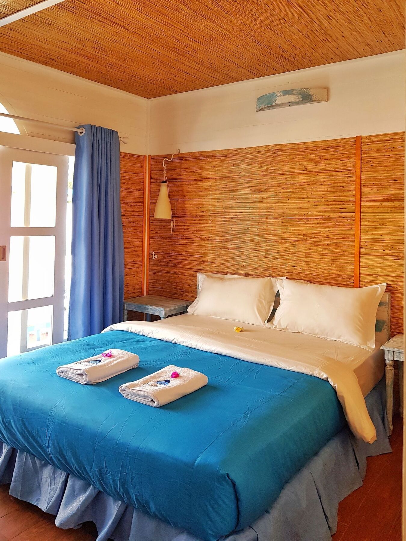 Santorini Beach Resort Gili Trawangan Exterior foto